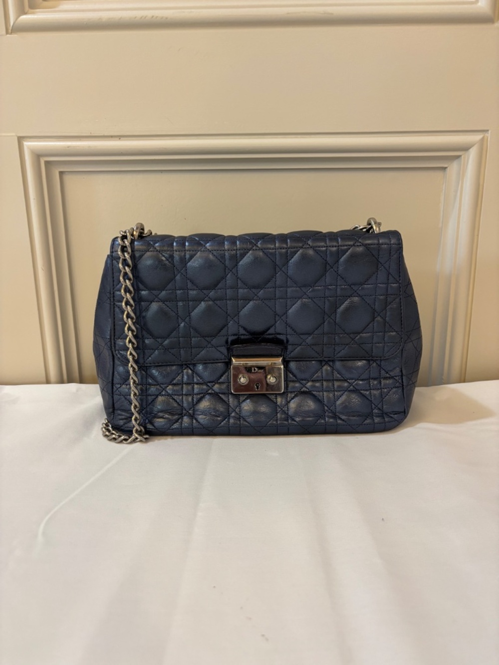 Christian Dior Miss Dior in Metallic Blue Pre-Owned - Picture 13 of 15